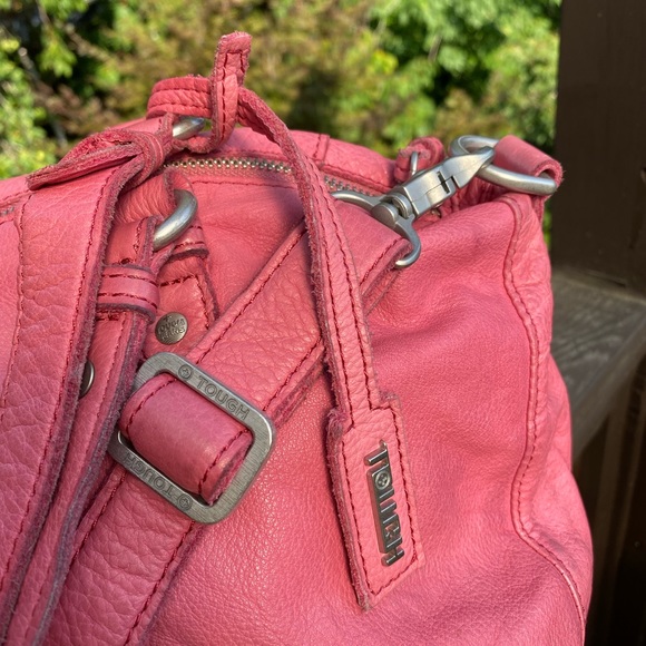 Large Pink Leather Hobo-Style Purse - Picture 9 of 16